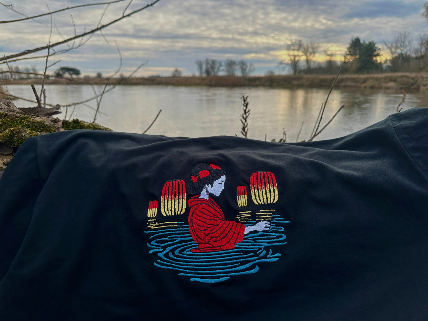Toro Nagashi T-Shirt